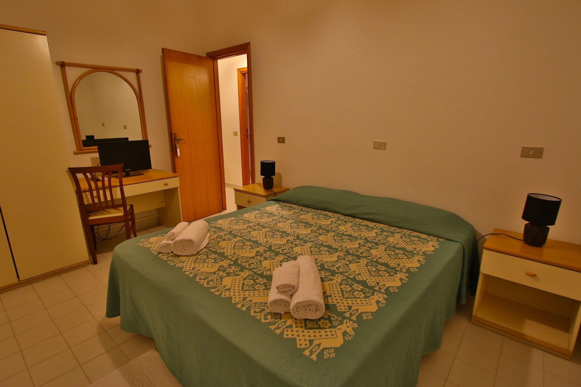 Hotel Le Mimose San Teodoro  Kültér fotó